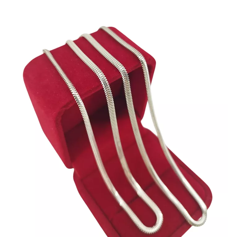 SREBRNY ŁAŃCUSZEK W: 5,57G