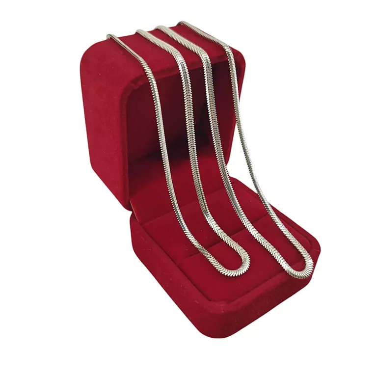 SREBRNY ŁAŃCUSZEK W: 5,57G