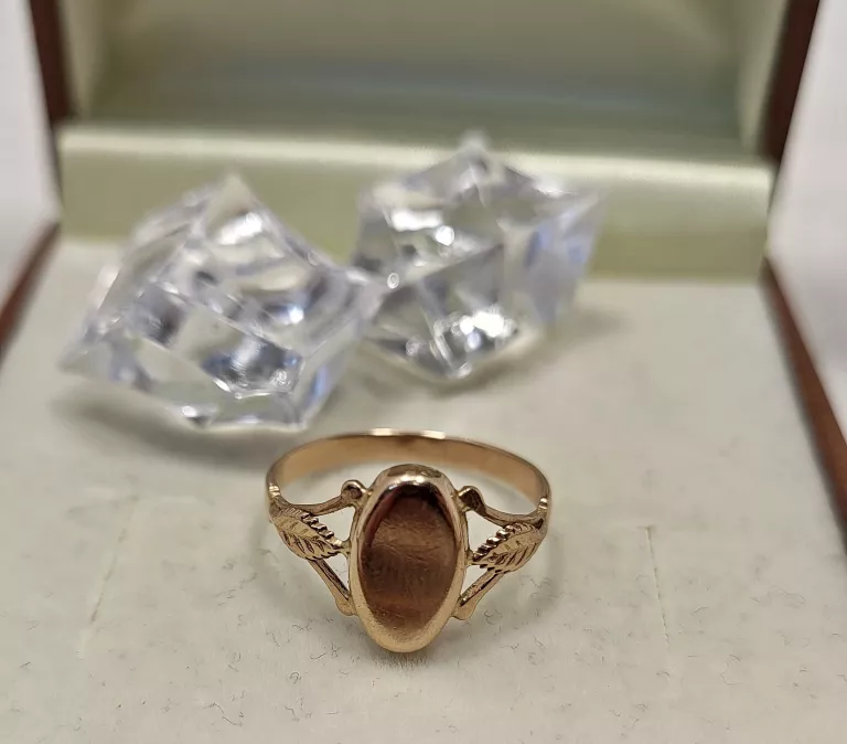 ZŁOTY  PIERŚCIONEK 583P 1,76G R,14