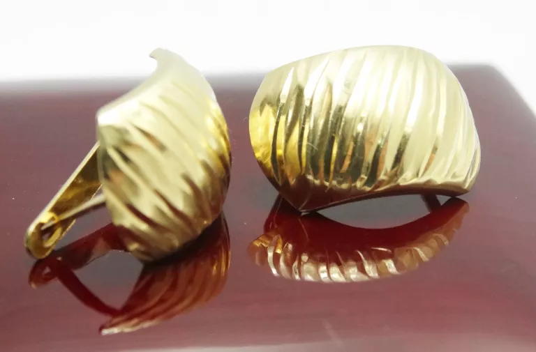 ŚLICZNE ZŁOTE KOLCZYKI P.585