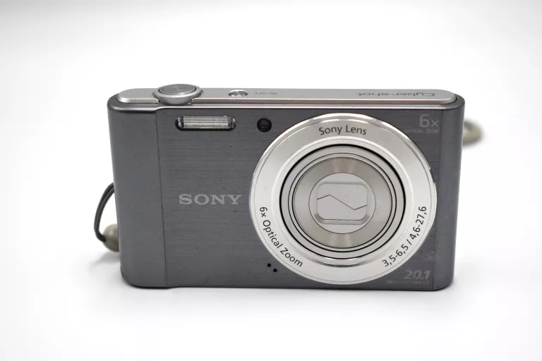 APARAT CYFROWY SONY DSC-W810 SREBRNY