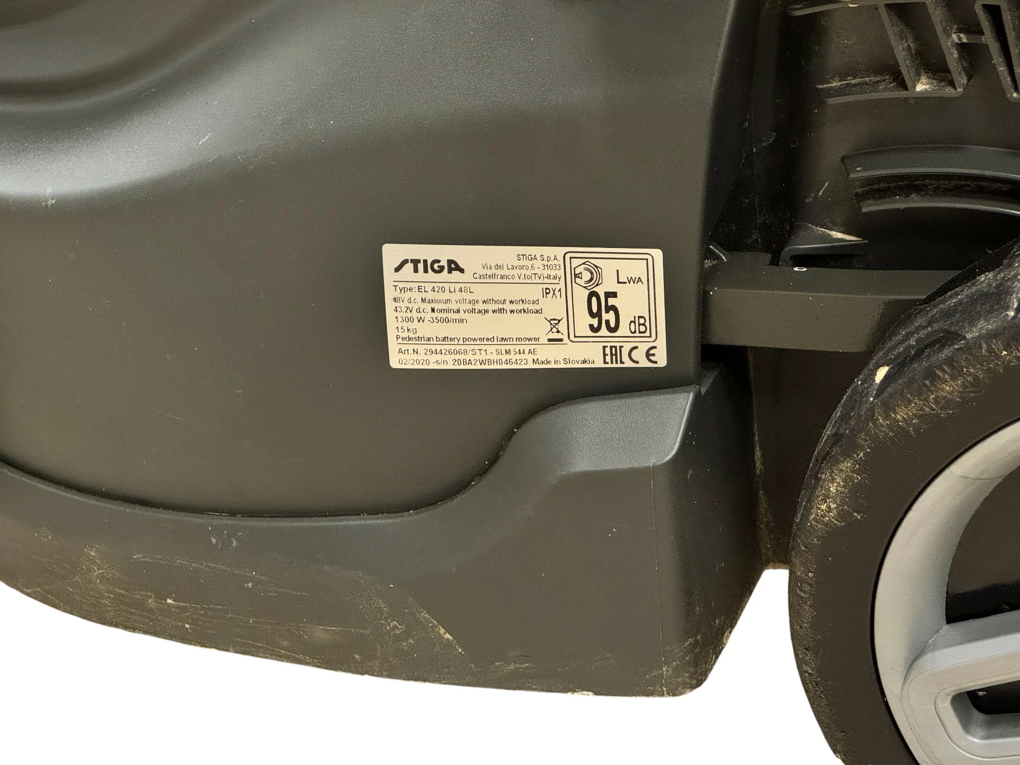 kosiarka-akumulatorowa-stiga-slm-544-ae-022020r-aku-sbt-550-ae-opis-szerokosc-koszenia-4200