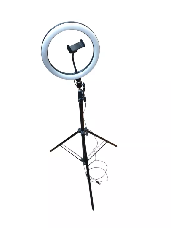 lampa-na-statywie-otwarta-4-wroclaw-milz-1