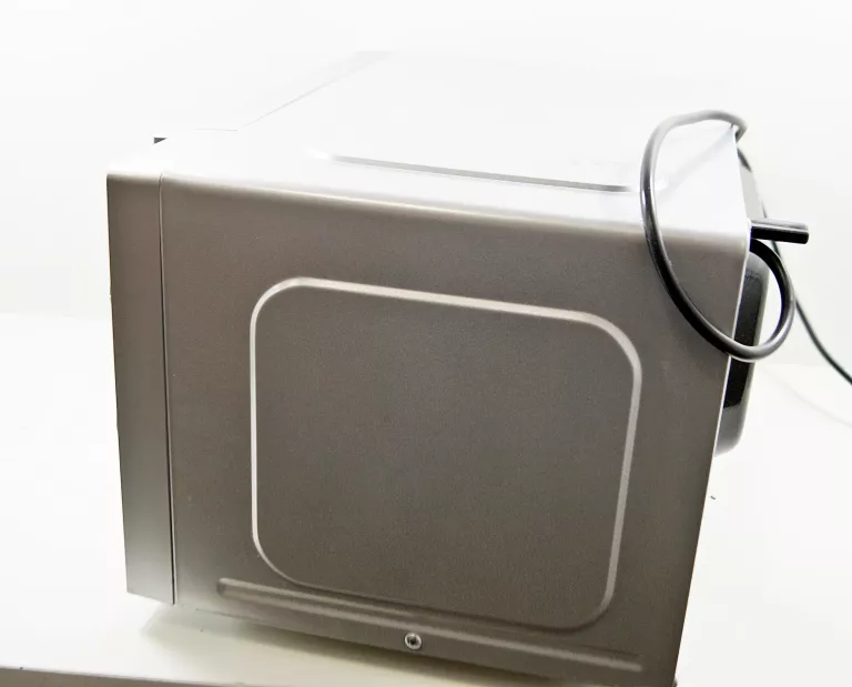 KUCHENKA MIKROFALOWA HISENSE H20MOMP1H /ŁADNY STAN