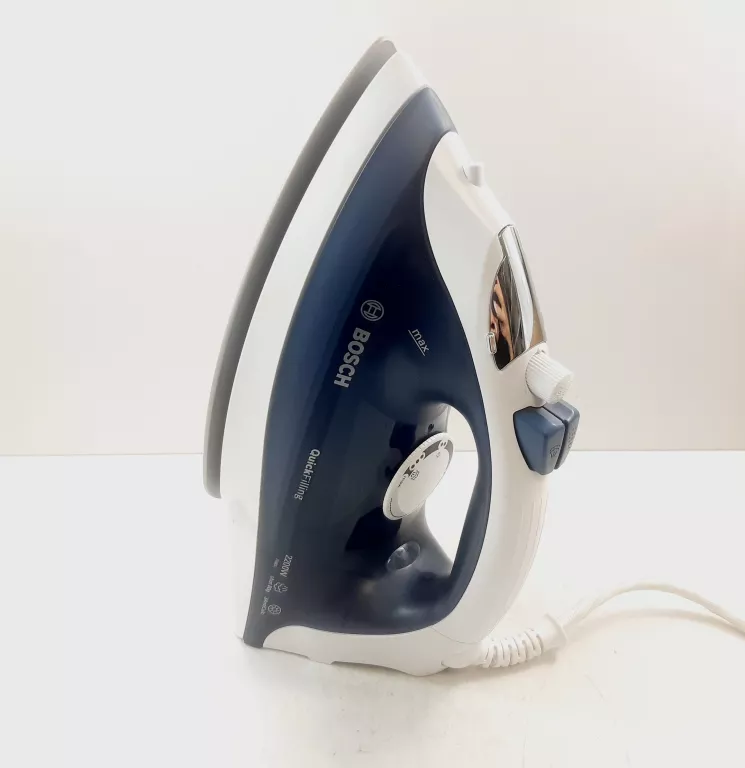 zelazko-bosch-ccbd5-2200w-ean-gtin-0660220671536