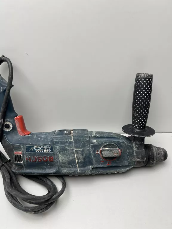 MŁOTOWIERTARKA BOSCH GBH 240