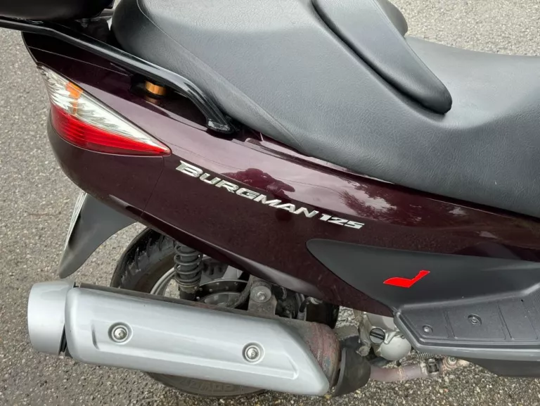 SKUTER SUZUKI BURGMAN 125 2012 – NISKI PRZEBIEG 17 579 KM – AUTOMAT