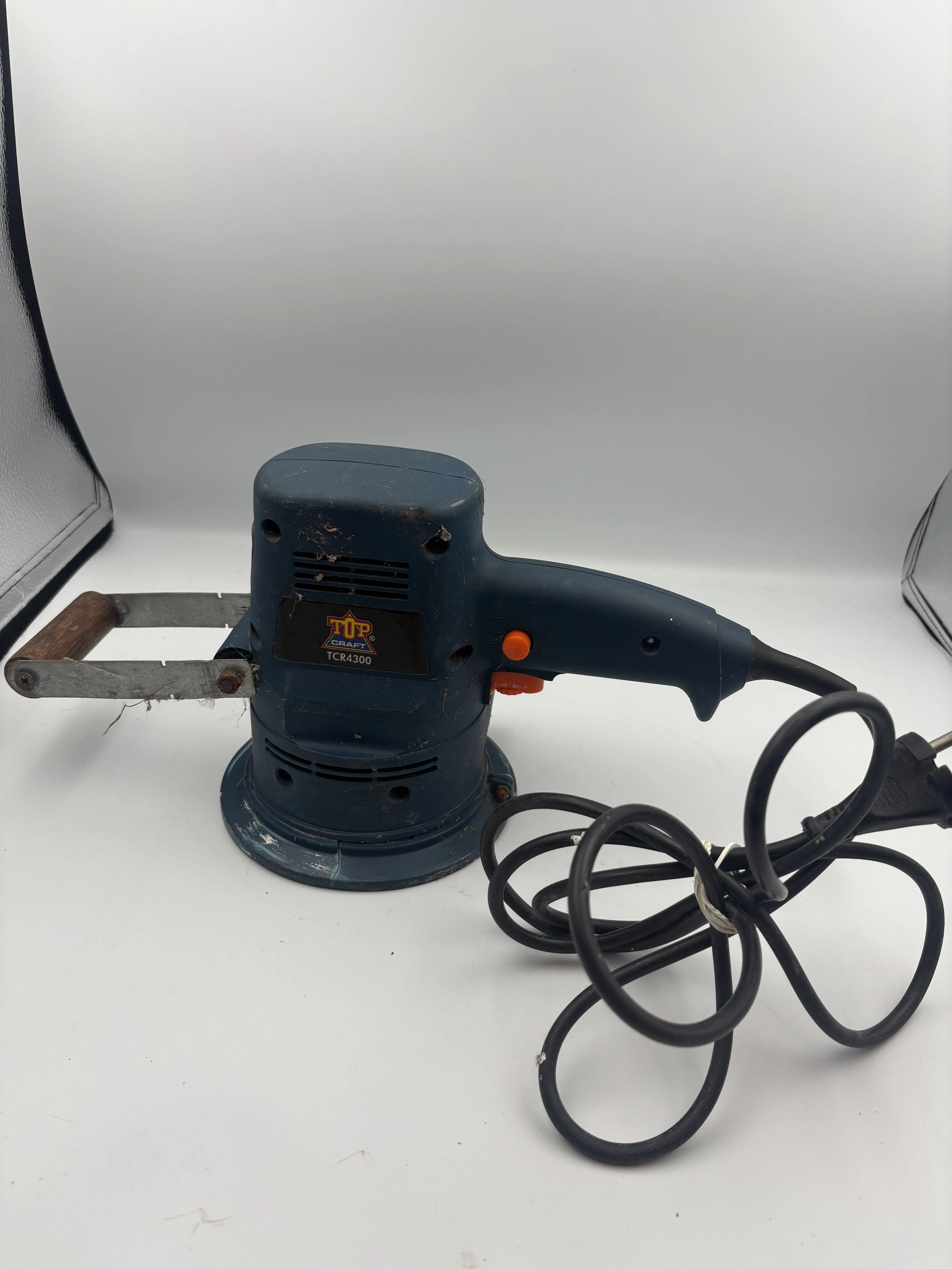 szlifierka-oscylacyjna-top-craft-tcr4300-przyjaciol-zolnierza-4-szczecin