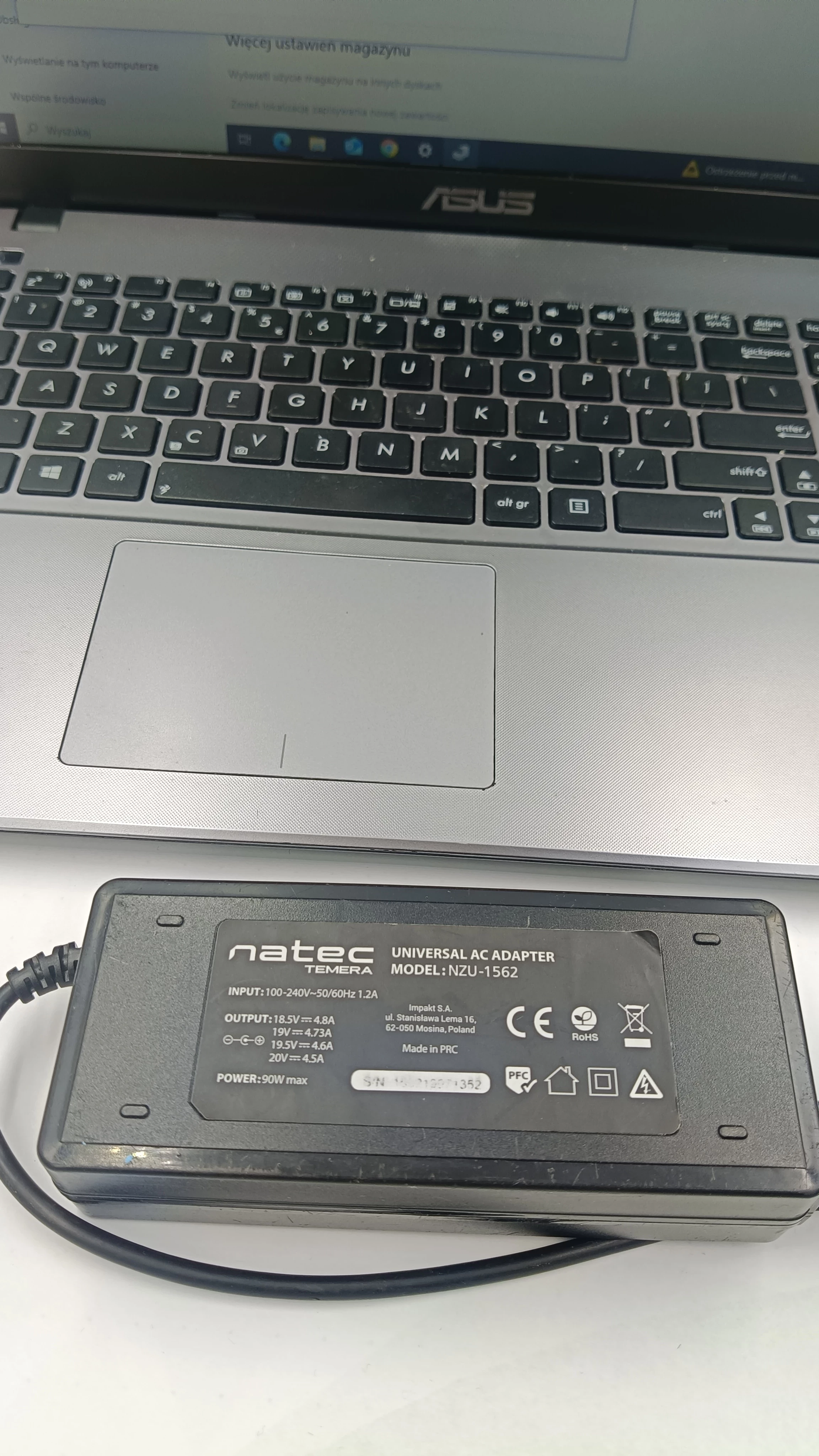 laptop-asus-x550c-przekatna-ekranu-1560