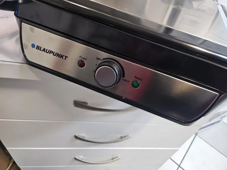 GRILL ELEKTRYCZNY BLAUPUNKT GRS701