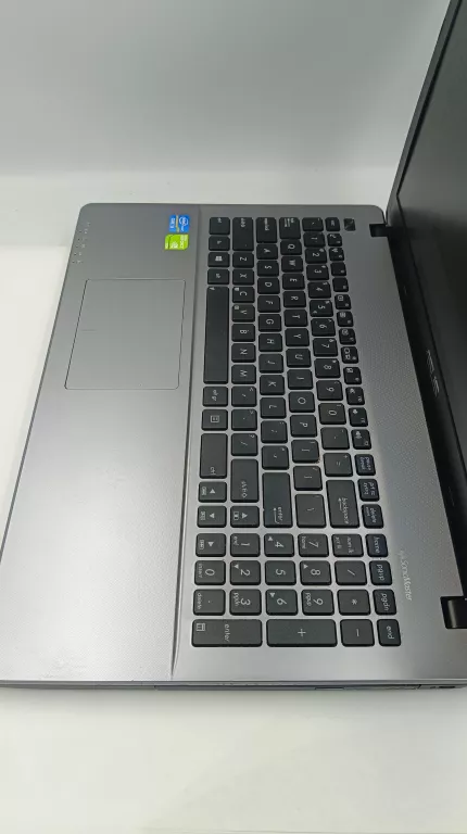 laptop-asus-x550c-wielkosc-pamieci-ram-200941-2185