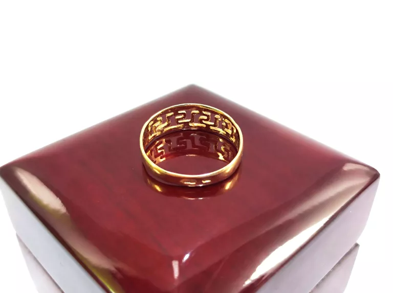 ZŁOTY PIERŚCIONEK R20 P585 2,16G