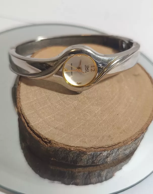 ZEGAREK DAMSKI ZEGAREK Q&Q