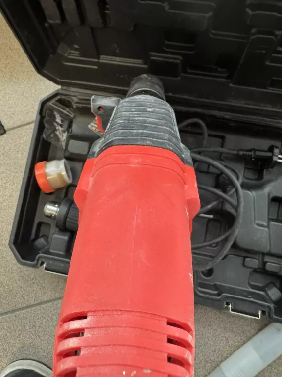 mlotowiertarka-vertex-vertex-vmw-900-red-kpl-energia-udaru-000