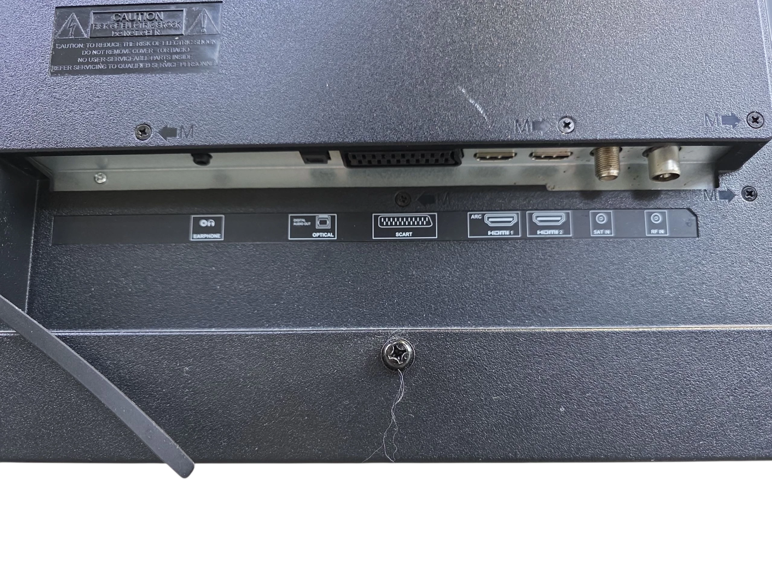 telewizor-sharp-lc-32hi3422e-pilot-zasilacz-przekatna-ekranu-cale-3200