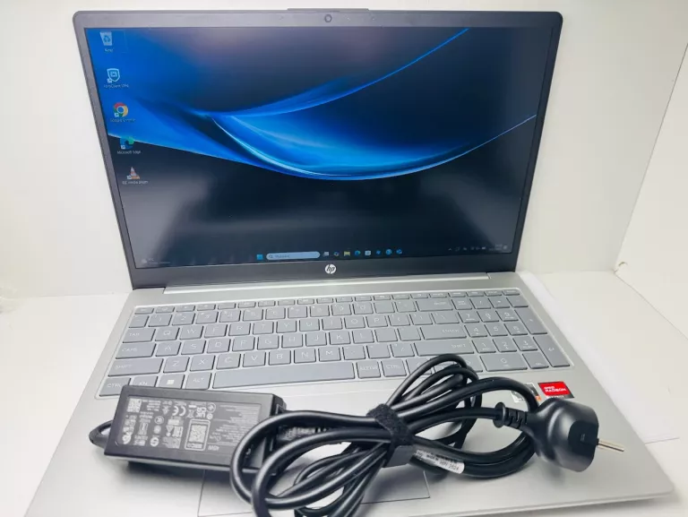 LAPTOP HP 15-FC0026NW