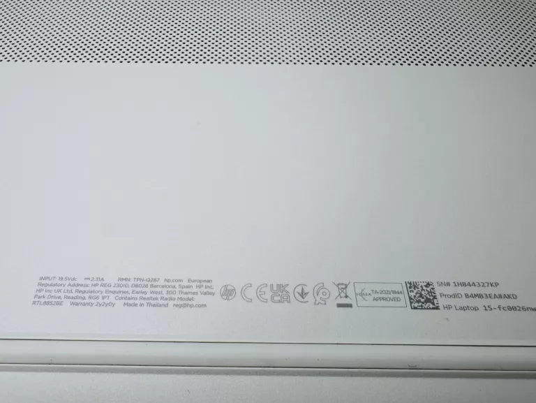 LAPTOP HP 15-FC0026NW