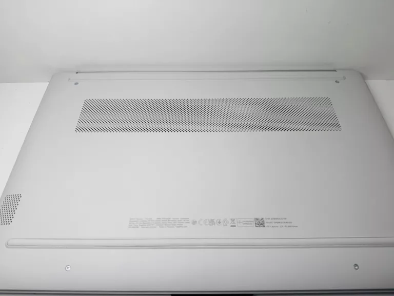 LAPTOP HP 15-FC0026NW