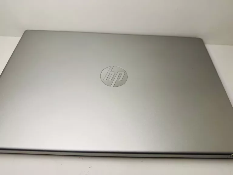 LAPTOP HP 15-FC0026NW