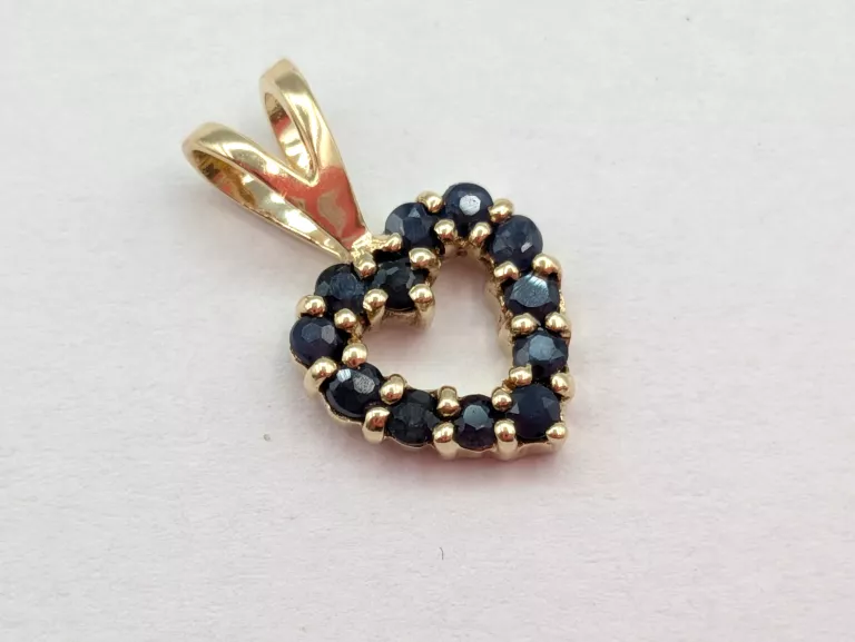 ZŁOTA ZAWIESZKA ONYKS 585 0,54G