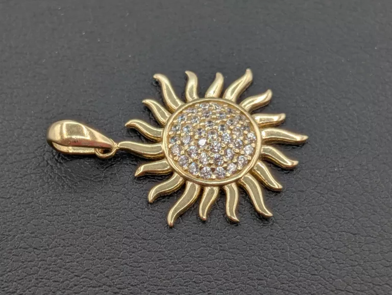 ZŁOTA ZAWIESZKA SŁOŃCE CYRKONIE 585 1,38G 2,4CM