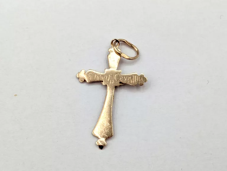 ZŁOTA ZAWIESZKA KRZYŻ 585 0,97G