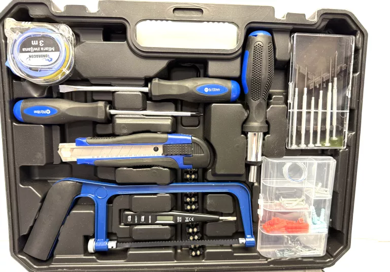 ZESTAW KLUCZY NARZĘDZI WARSZTATOWYCH NASADKI 100 EL. / WALIZKA