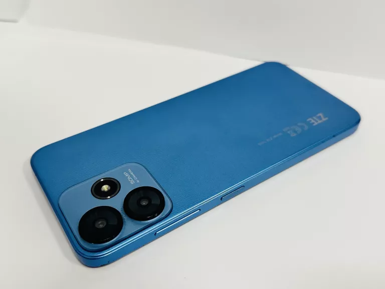 TELEFON ZTE BLADE 73 128GB ZESTAW