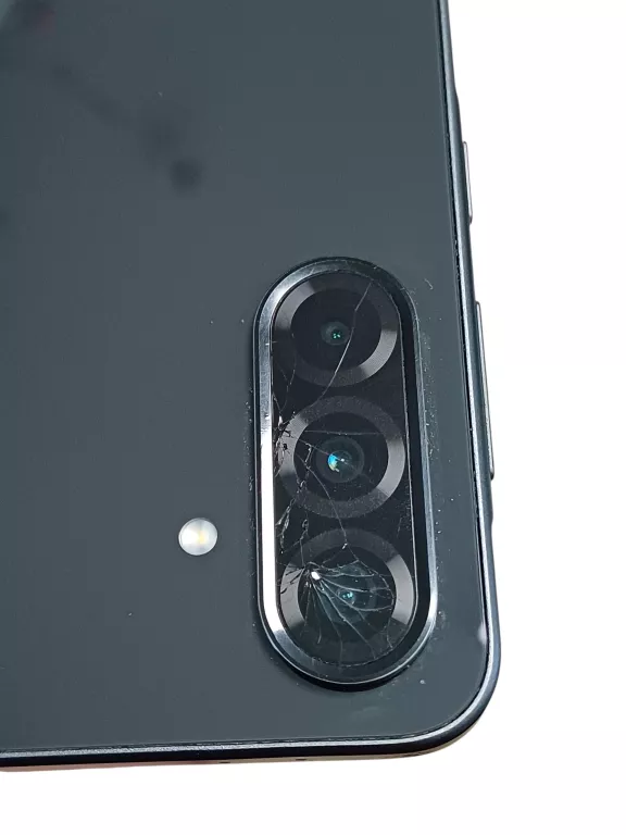 SAMSUNG GALAXY A36 5G 256GB STRZASKANY SZIEŁKO APARATU