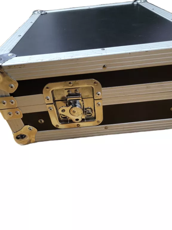 CASE DO MIKSERA MUZYCZNEGO