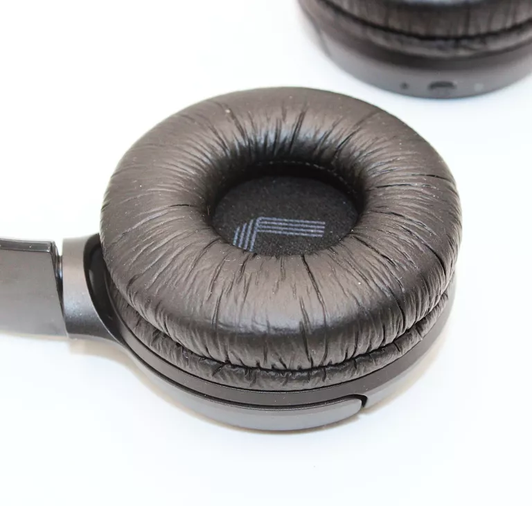 SŁUCHAWKI NAUSZNE JBL TUNE 510BT BEZPRZEWODOWE CZARNE