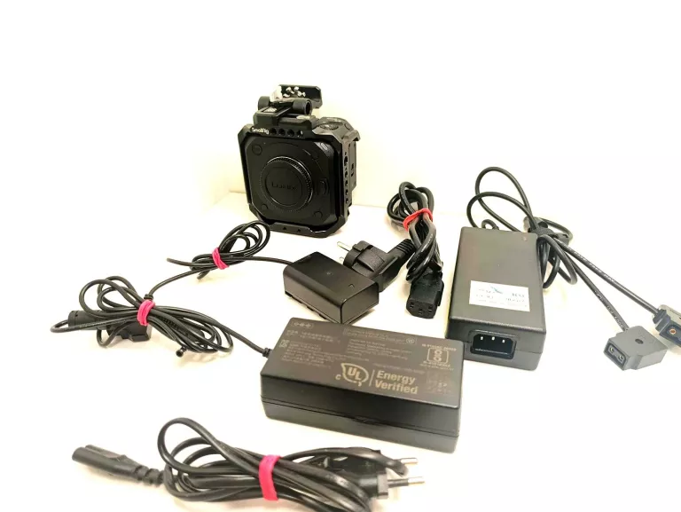 PANASONIC LUMIX DC-BGH1