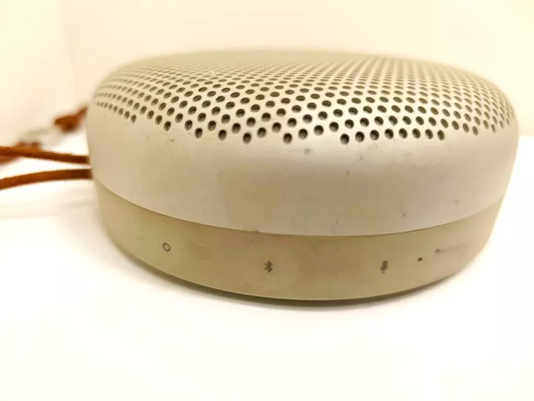 GŁOŚNIKI BANG OLUFSEN BEOPLAY A1