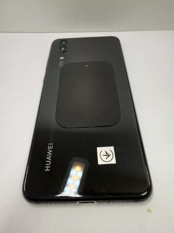 TELEFON HUAWEI P20 64GB