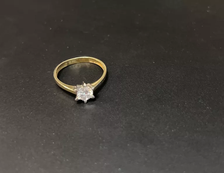 ZŁOTY PIERŚCIONEK P.585  1,81G R,16