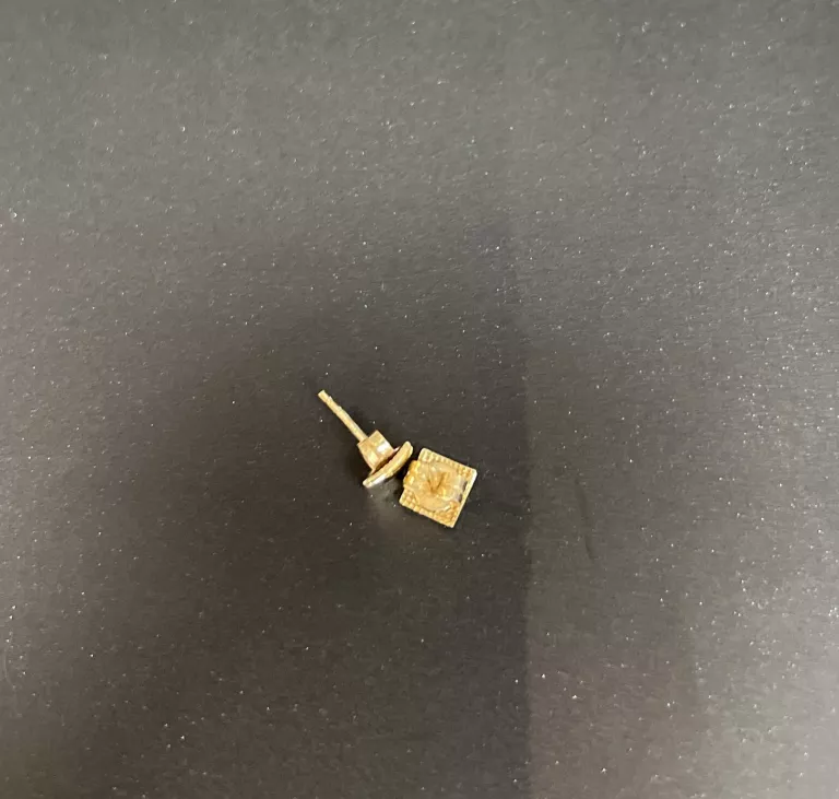 ZŁOTE KOLCZYKI 1,24G P,585