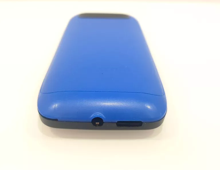 TELEFON MAXCOM MM135L