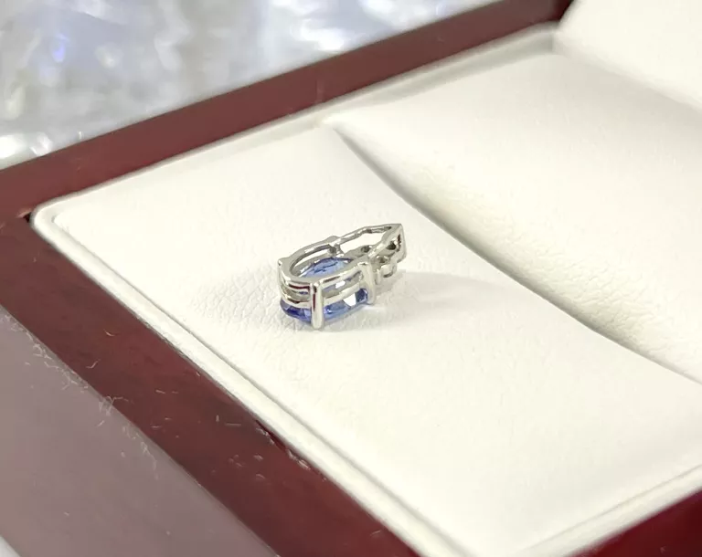 ZŁOTA ZAWIESZKA BIAŁE ZŁOTO BRYLANTY 0,02CT TANZANIT 0,45CT 585 0,32G