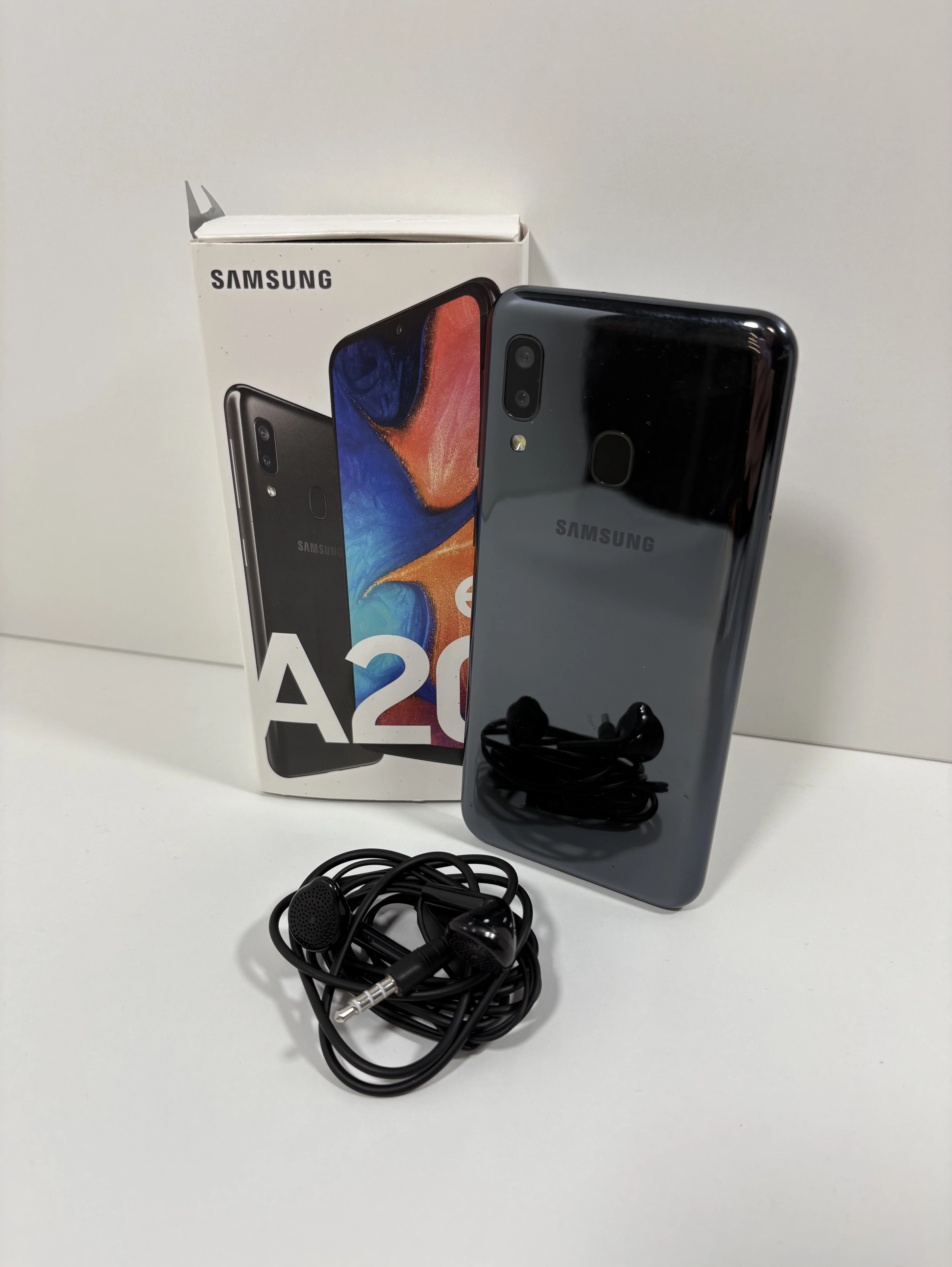 telefon-samsung-a20e-32gb-warto-okazja-ean-gtin-887276343006