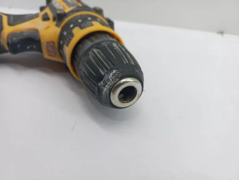 WIERTARKO-WKRĘTARKA 18 V RINO DRI18LI-117IMP WALIZKA ZESTAW