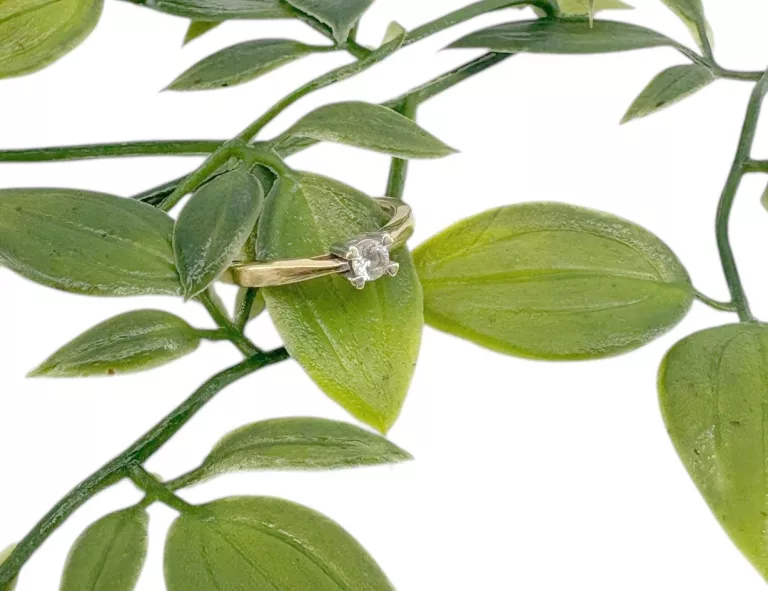 PIĘKNY ZŁOTY PIERŚCIONEK 2,47G 585 R. 15