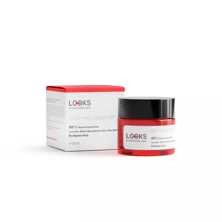 MY LOOKS BY WOLFGANG JOOP - KREM MATUJĄCY 86% NATURAL SPF 15