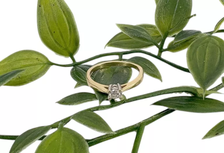 PIĘKNY ZŁOTY PIERŚCIONEK 2,47G 585 R. 15