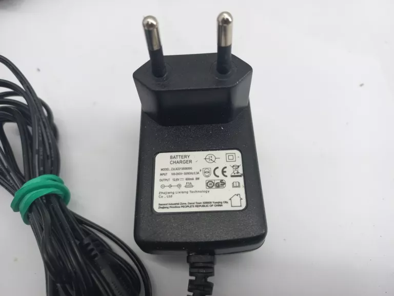 WIERTARKO-WKRĘTARKA 18 V RINO DRI18LI-117IMP WALIZKA ZESTAW