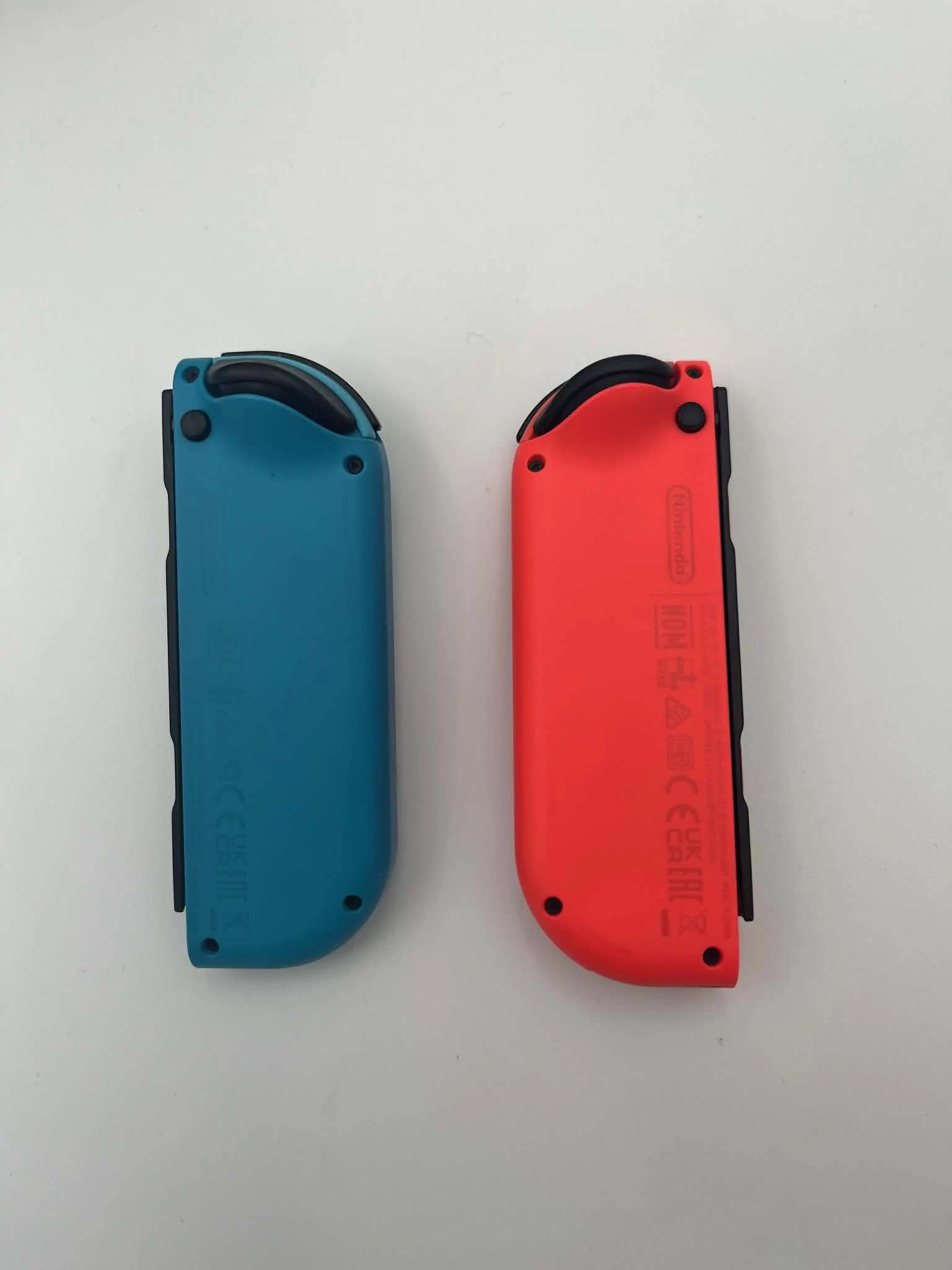 konsola-nintendo-switch-hac-001-komplet-gry-w-zestawie-205998-225574