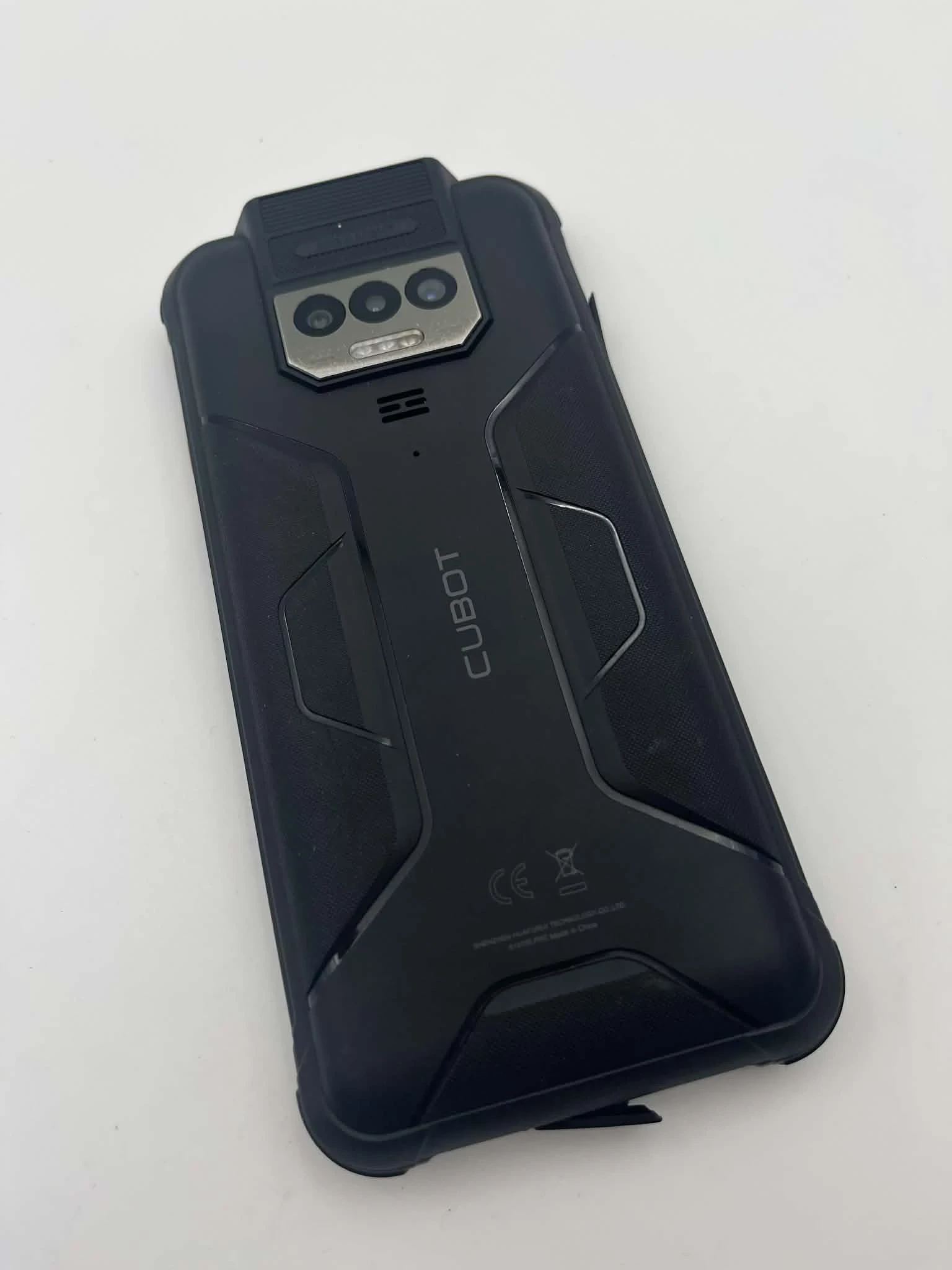 telefon-cubot-kingkong-8-6256gb-przekatna-ekranu-652