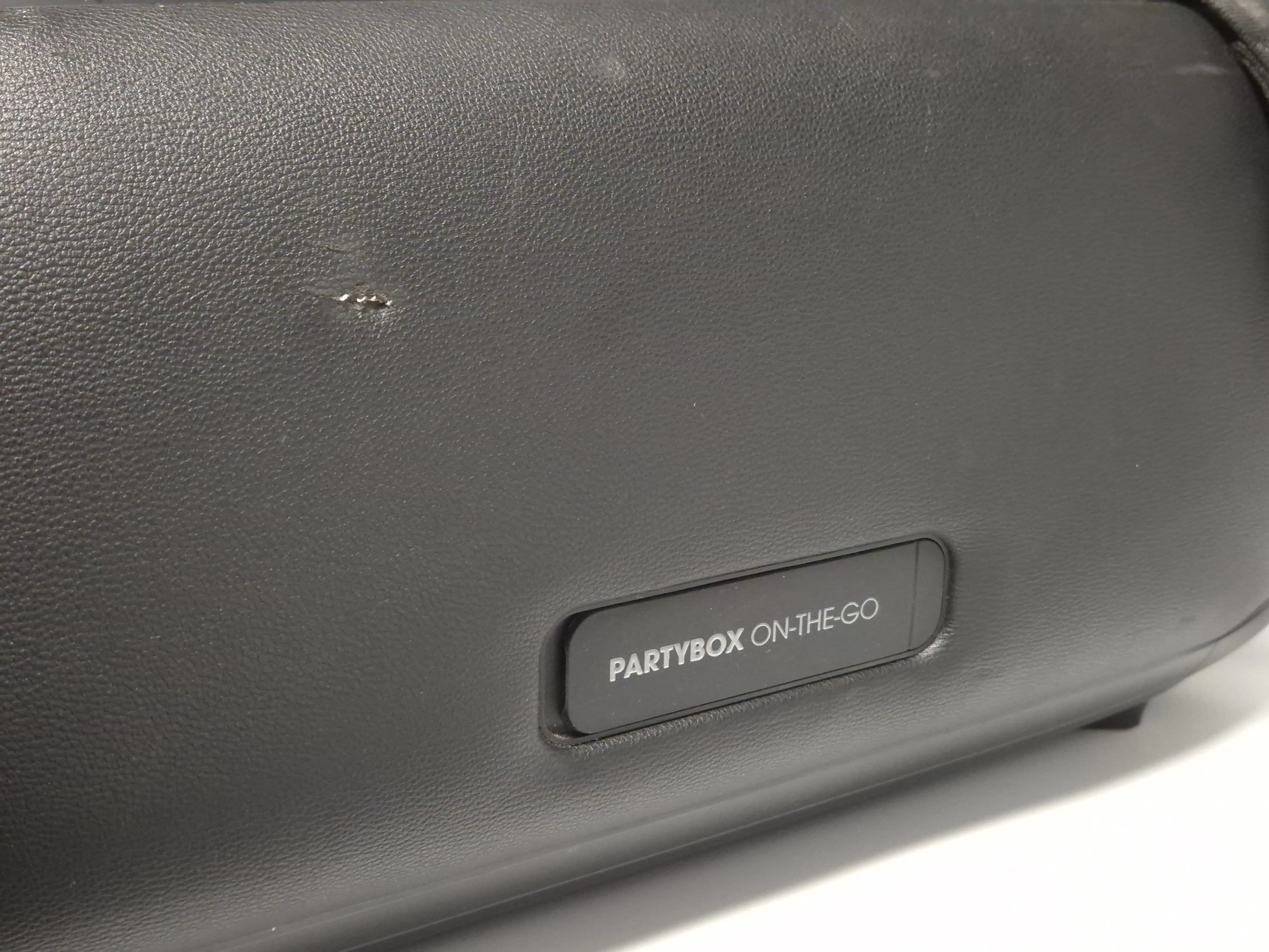 jbl-partybox-one-the-go-zasilanie-209202-1769478