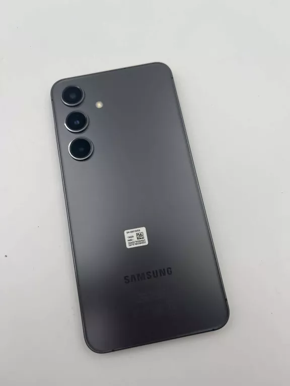 telefon-samsung-galaxy-s24-8128-kod-producenta-sm-s921bzadeue