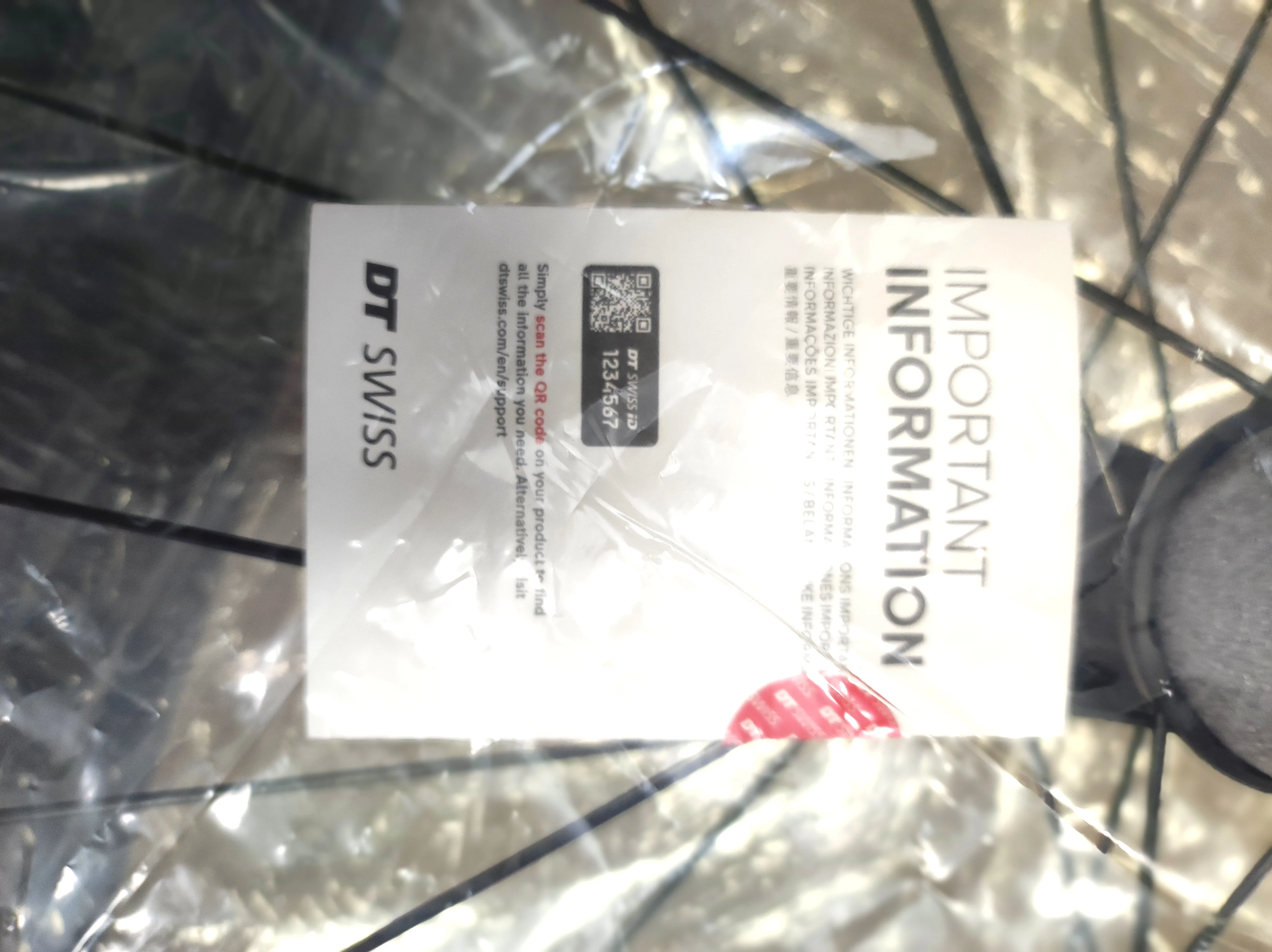 kolo-rowerowe-dt-swiss-arc-1400-di-700c-cl-80-12142-asl11-model-arc-1400-di-700c-cl-50-12100-carbon