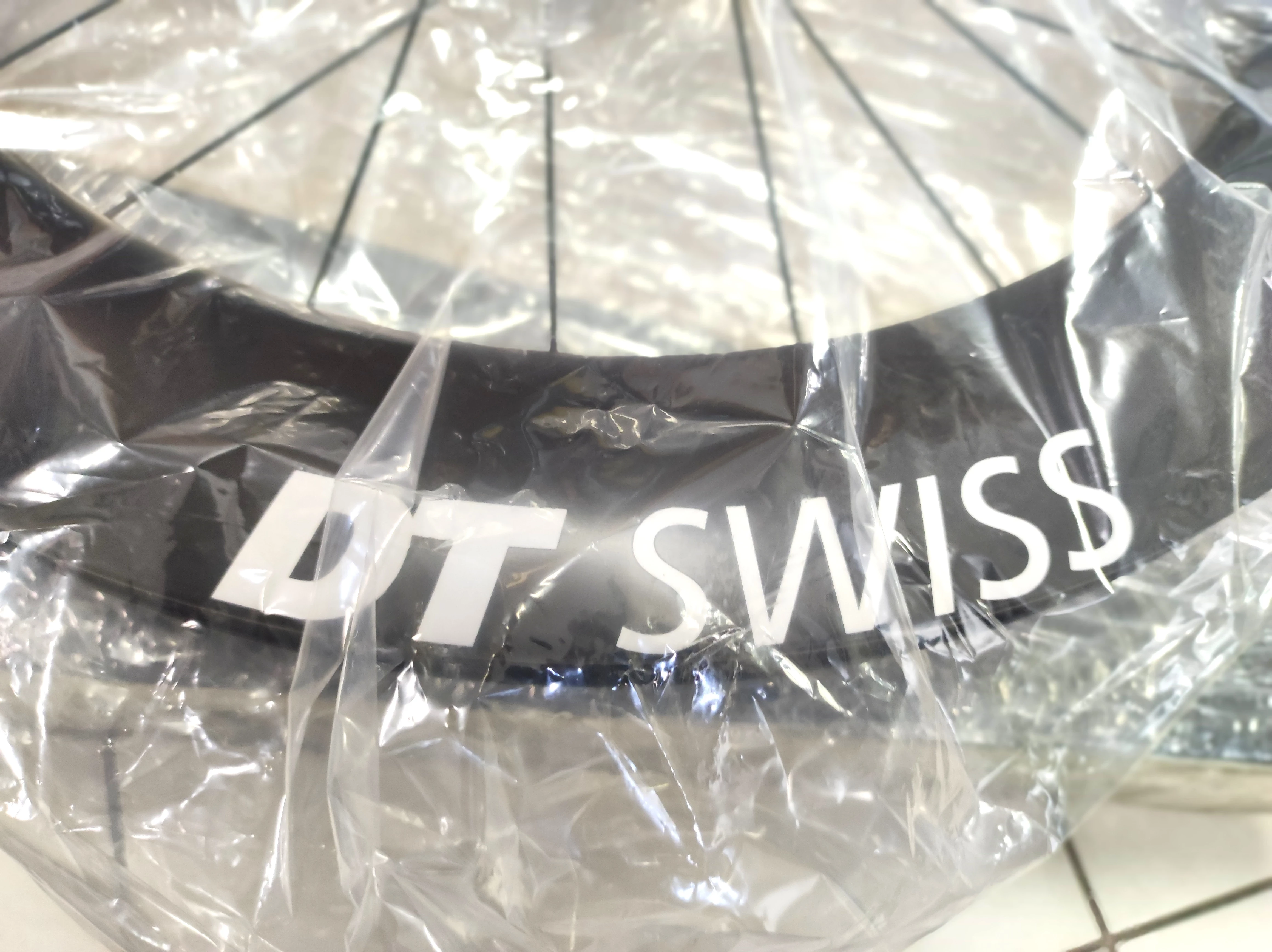 kolo-rowerowe-dt-swiss-arc-1400-di-700c-cl-80-12142-asl11-kod-producenta-warc140aidxca12593